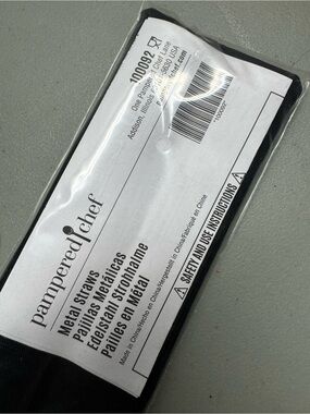 Pampered Chef‎ Metal Straws with Black Pouch